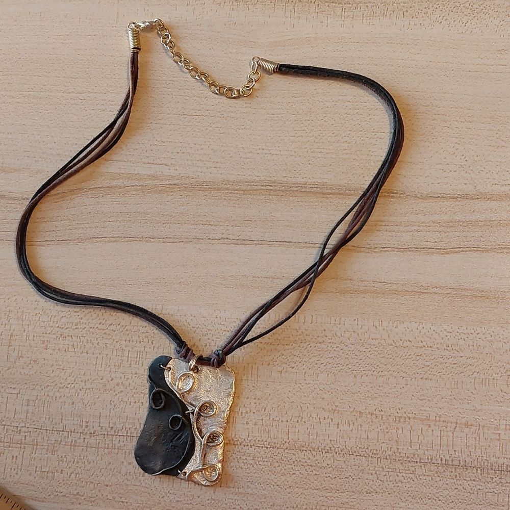 Anju Jewelry Rustic Mixed Metal Necklace - Picture 1 of 5